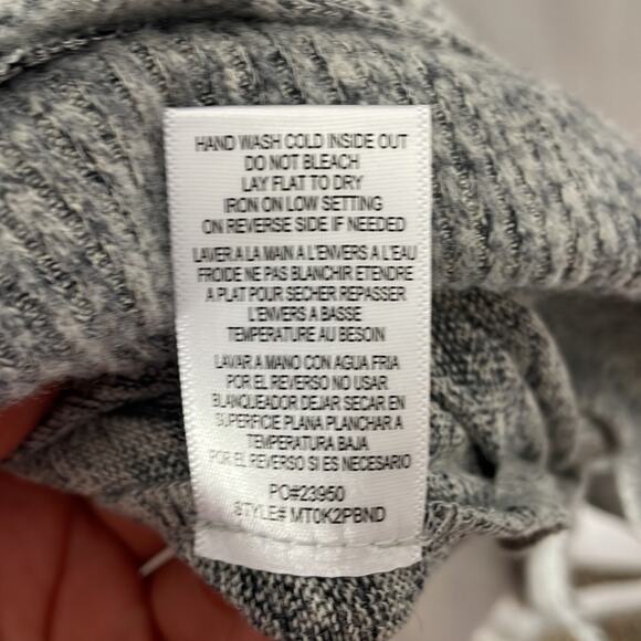 NWT bobeau grey layered sweater -  very oversized - Picture 8 of 10